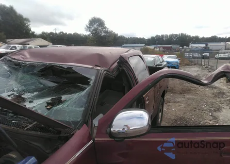 2003 Toyota Tundra Sr5 z USA, uszkodzony, nr VIN 5TBRN34143S422909